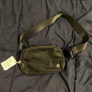 LULULEMON Belt Bag